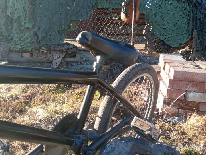 Трюковой велосипед bmx