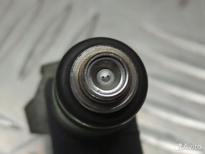 Форсунка Volkswagen Polo 4 1.2 BME 2005