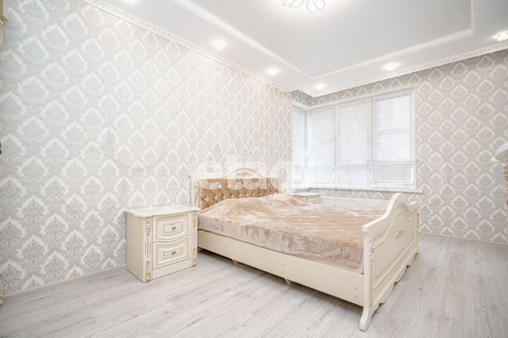 3-к. квартира, 110 м², 4/19 эт.