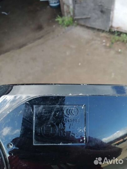 Правое зеркало заднего вида Kia Sorento 3,2014 год