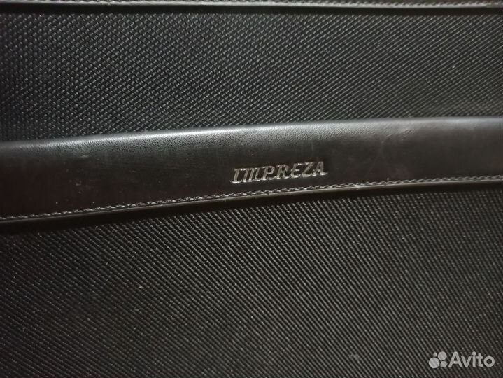 Чемодан на колесах impreza