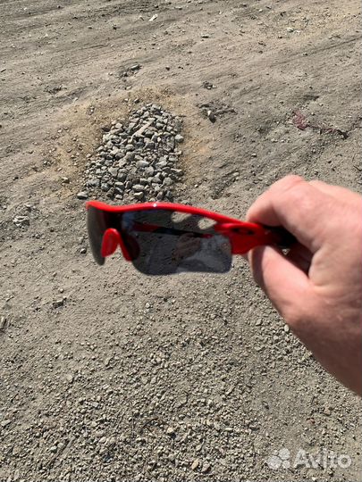 Спортивные очки Oakley