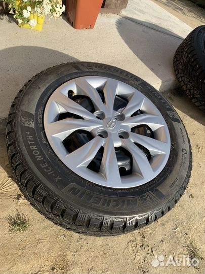 R15 Michelin X-Ice North 4 185/65, PCD 4x100 DIA 54.1