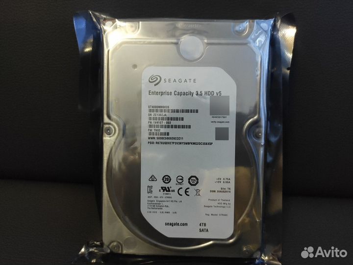 Seagate Exos ST4000NM0035, 4тб, HDD, SATA III, 3.5