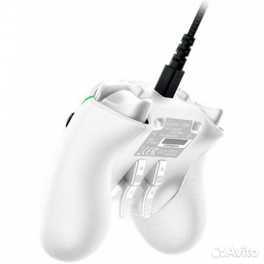 Манипулятор Razer Wolverine V2 Chroma White 528857