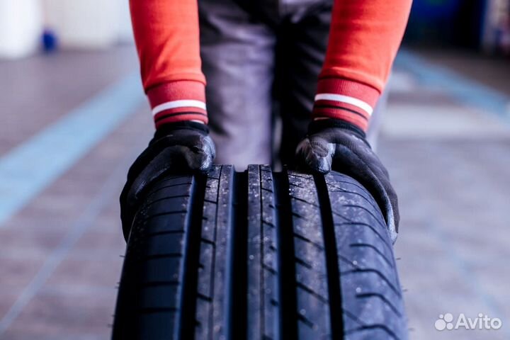 Nexen N'Blue 4 Season WH17 215/55 R16