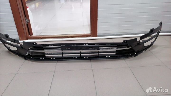 Решетка бампера переднего Kia Rio 3 2015-2017