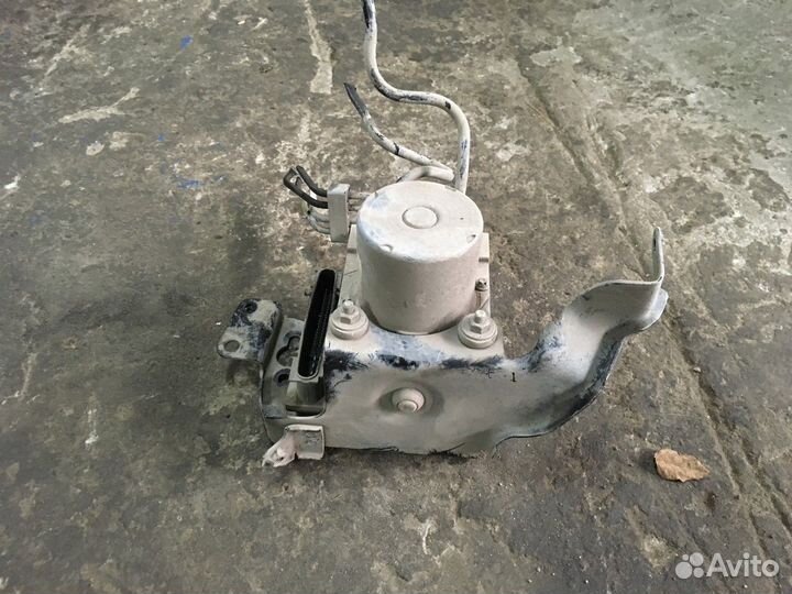 Блок ABS (насос) (Honda Civic)