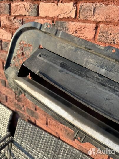 Направляйка интеркулера sg5 оригинал