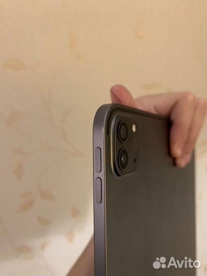 iPad pro 12,9 2020 (4поколение) 256gb