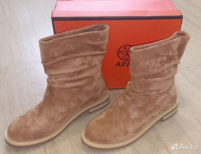 Ботинки женские