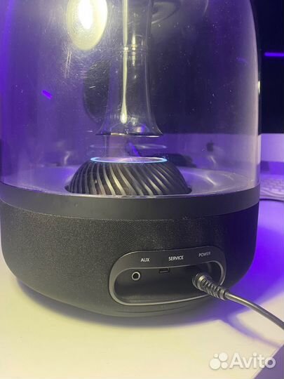 Bluetooth-колонка Harman Kardon Aura Studio