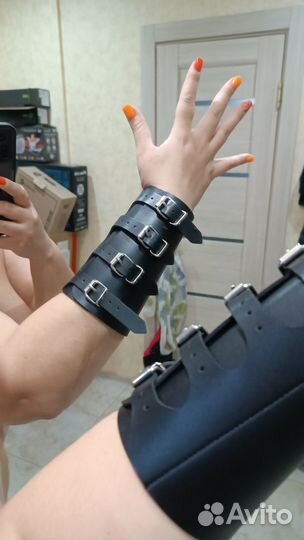 Наручи нарукавник