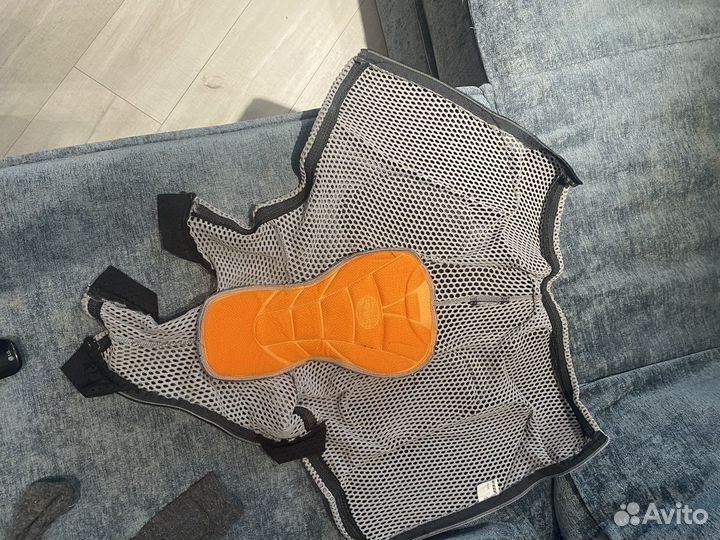 Защита для сноуборда шорты