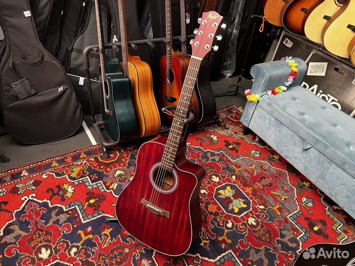 Акустическая гитара flight