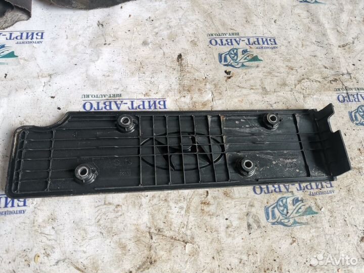 Крышка двигателя Hyundai Solaris I (2010—2014)