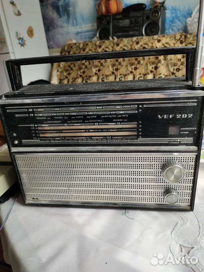 Радиоприемник вэф 202