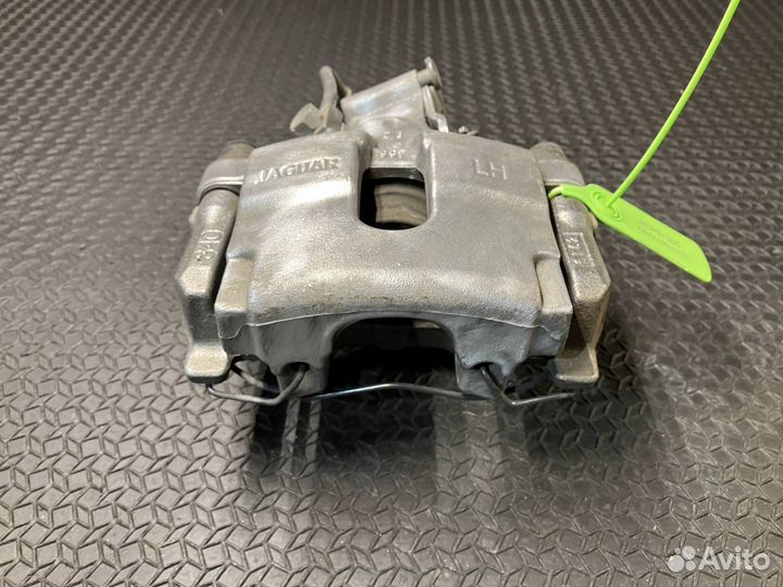 Суппорт тормозной задний левый Jaguar XJ X351 2012