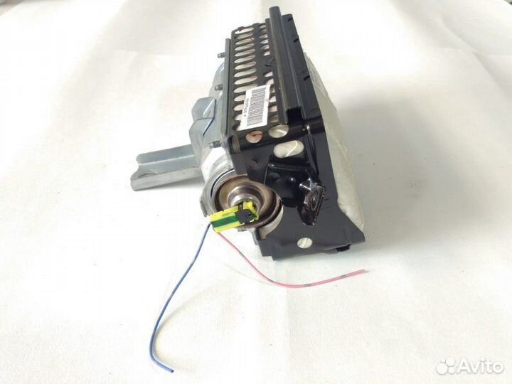 Подушка безопасности передняя Nissan Micra K12