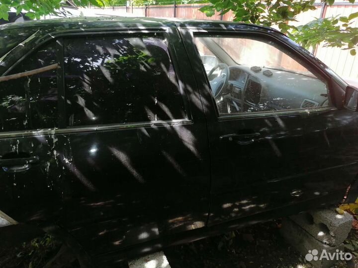 Двери на chery amulet