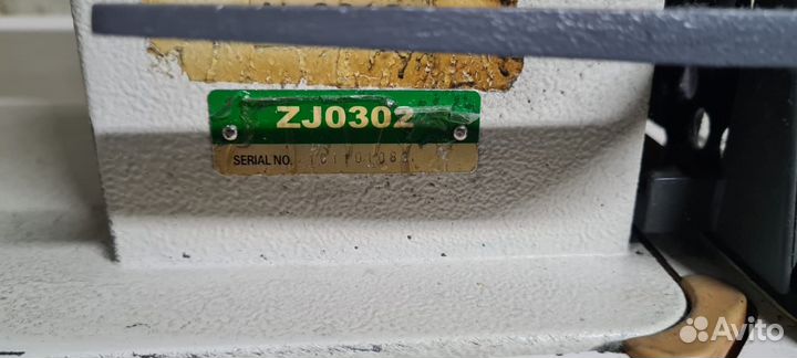 Швейная машина Zoje