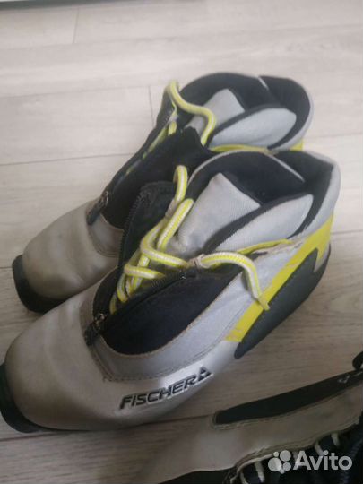 Лыжные ботинки fischer