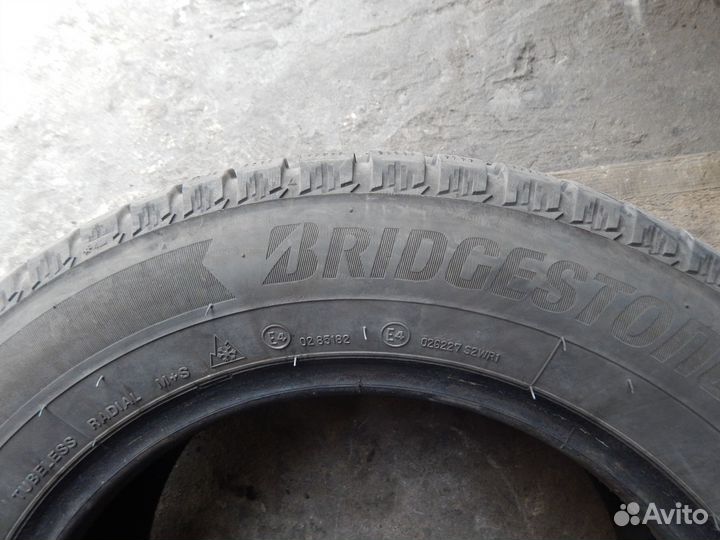 Bridgestone Ice Cruiser 7000S 185/65 R14 86T