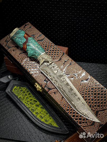 Нож из дамасской стали