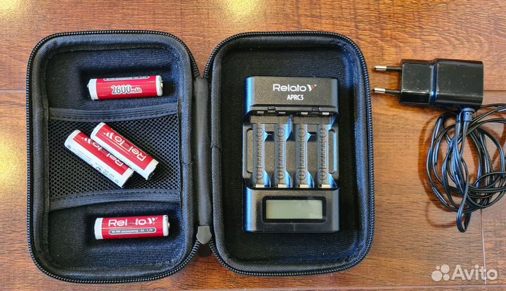 Зарядное устройство Relato для аккумуляторов
