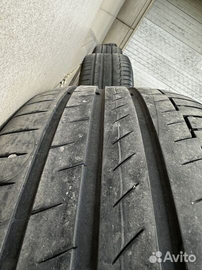 Continental PremiumContact 6 235/55 R19 105V