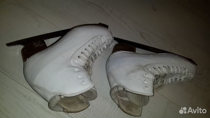 Коньки Risport профессиональные фигурные