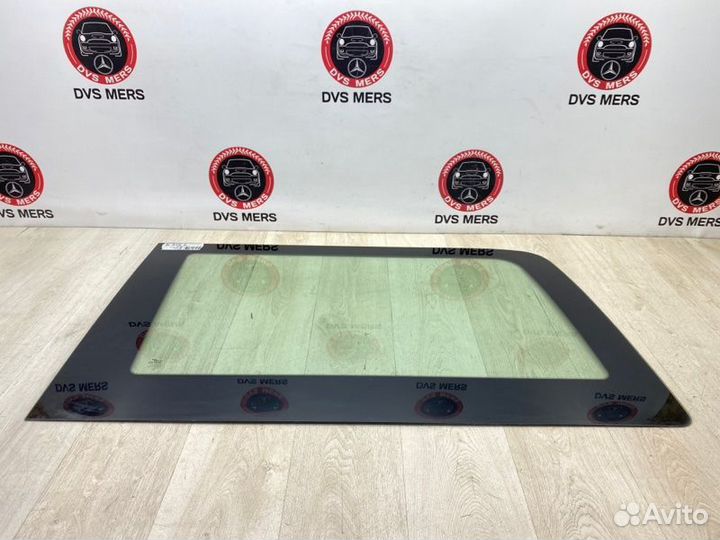 Стекло боковое левое Mercedes Sprinter W906