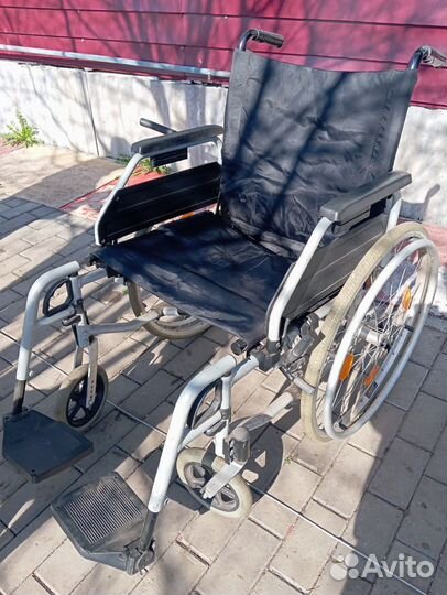 Инвалидная коляска складная бу