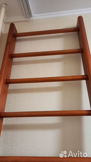 Шведская стенка с турником (деревянная)