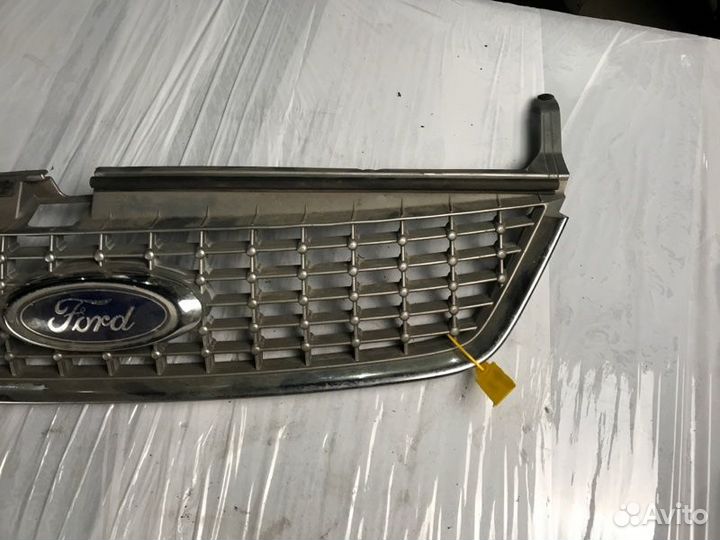 Решетка радиатора Ford Mondeo MK4 2008