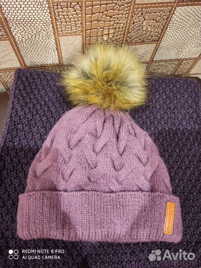 Пуховик зимний р. 146 (в подарок шапка и снуд)