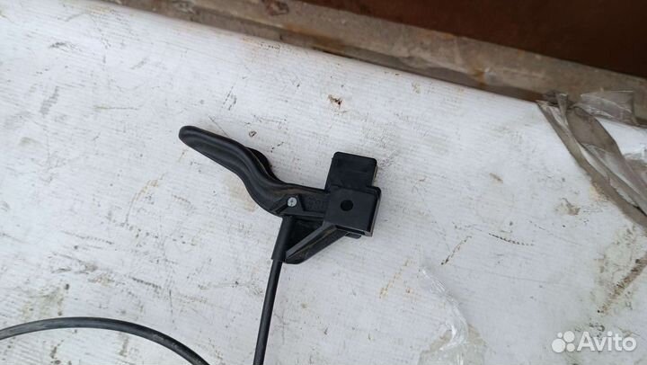 Трос капота Vectra b