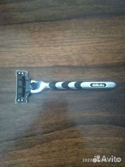 Набор Gillette масн3 станок+ 3 кассеты+чехол новый