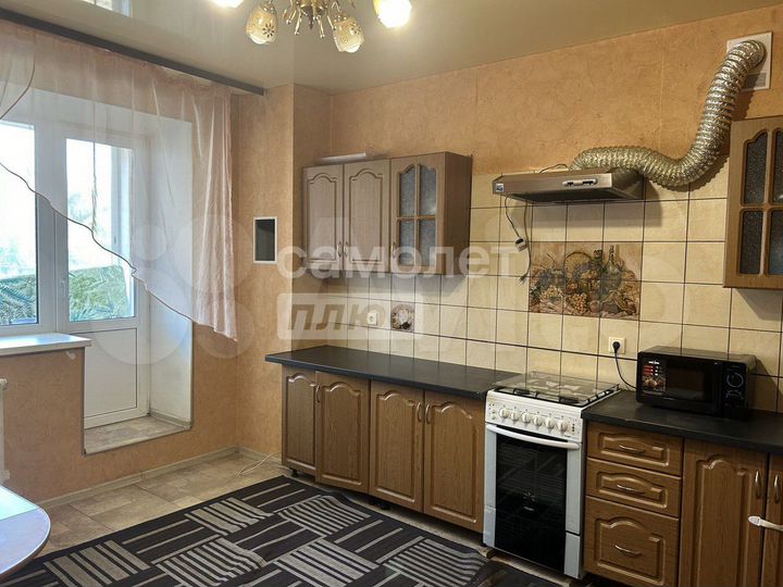 3-к. квартира, 114 м², 2/9 эт.