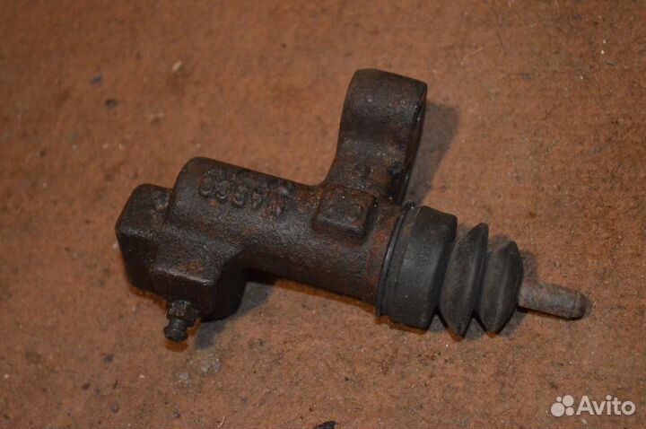 Цилиндр сцепления Ниссан Примера Р12