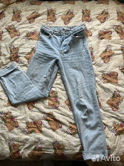 Джинсы прямого кроя