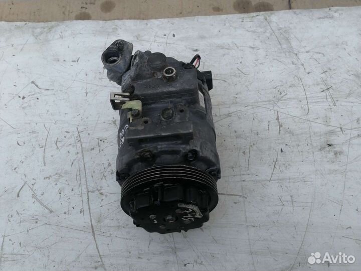 Компрессор кондиционера BMW 745i 6452 6901781-07