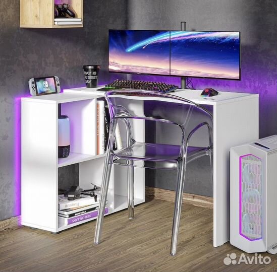 Новые универсальные письменные столы. Цвет: белый