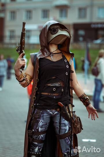 Катаны, костюмы, маски в аренду