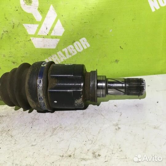 Полуось привод Митсубиси Лансер 10