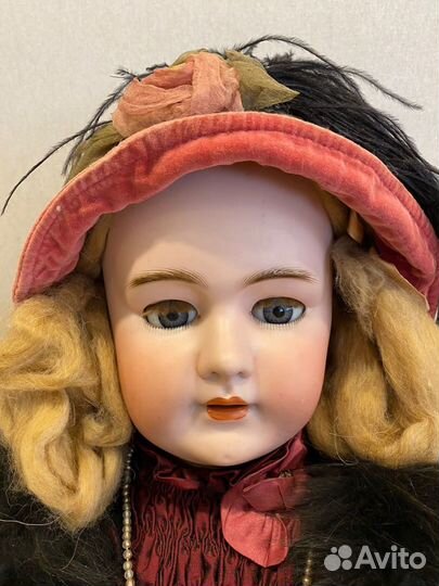 Антикварная кукла