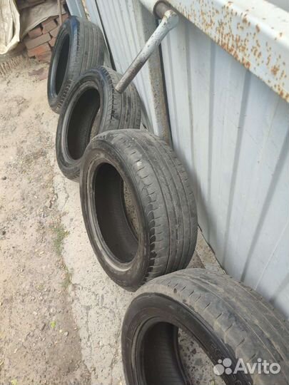 Goodyear EfficientGrip 205/60 R16