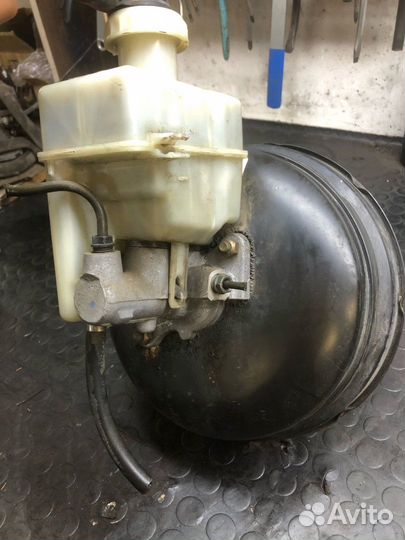 Вакуумный усилитель тормозов Range Rover 3