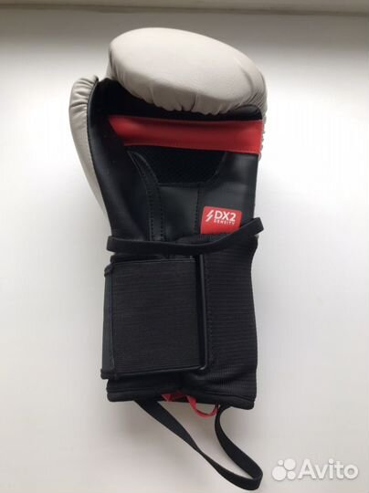 Боксерские перчатки 12 oz
