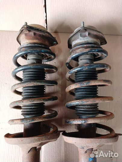 Передние стойки Chery Amulet (A15)